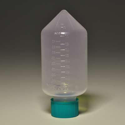 Laboratory uses 225ml conical centrifuge tubes with special leakproof design cover